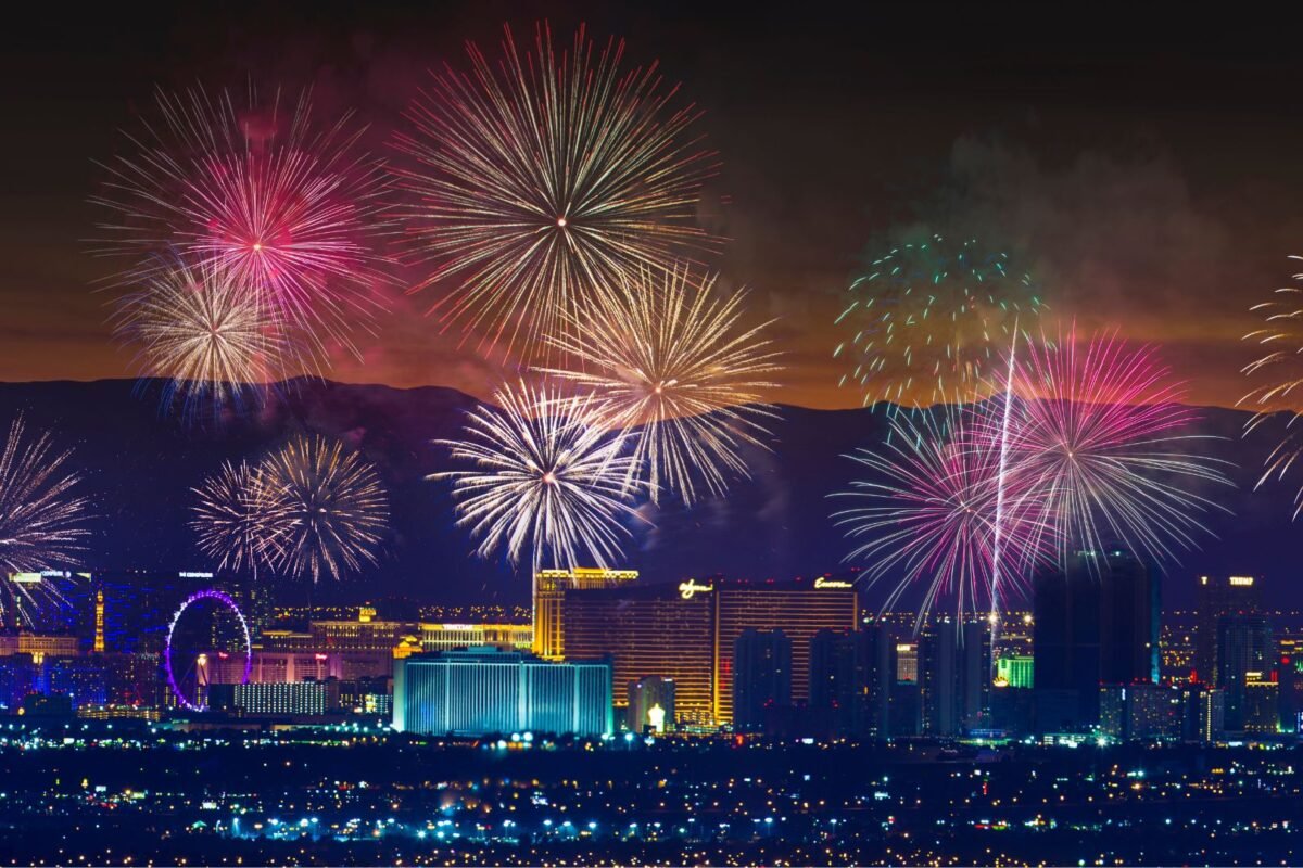Las Vegas Rings in 2024 with a Spectacular New Year's Eve Celebration