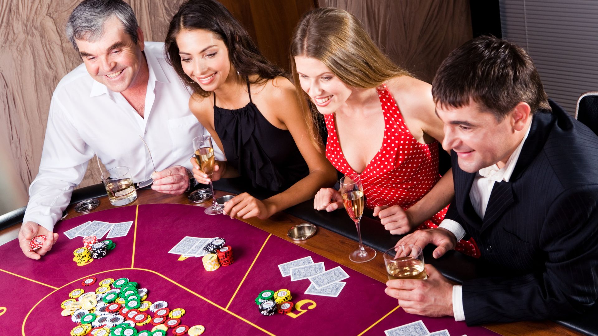 Are Online Casinos Better Than Real Casinos