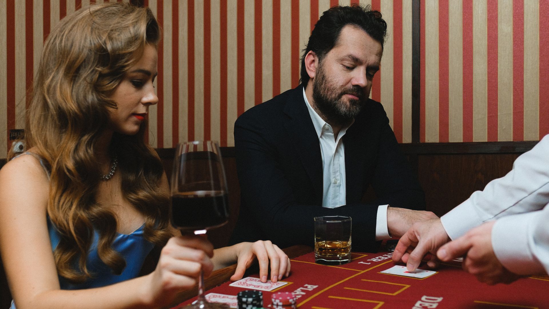 Understanding the Profit Mechanics of Online Casinos