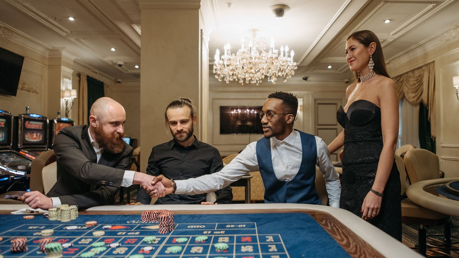 Top 10 High Roller Games for the Bold Players